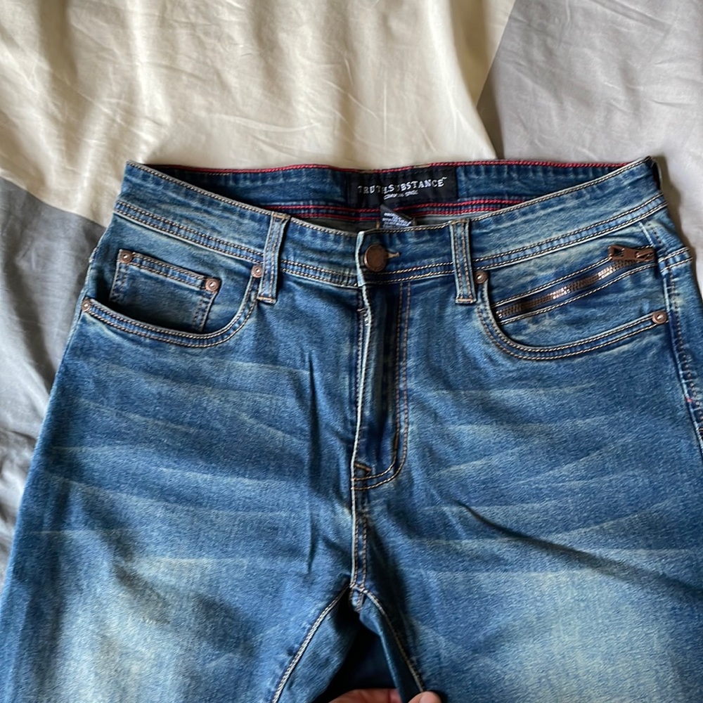 BRAND NEW TRUTH, SUBSTANCE, AND COMMON SENSE BLUE JEANS 32X32
